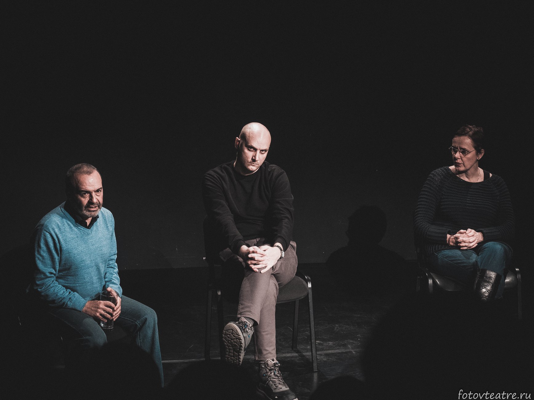 Denis Karagodin during a public discussion at Teatr.doc following the performance Sweet for Memory (“Сладкое для памяти”), Moscow. From left to right: Viktor Shenderovich (playwright), Denis Karagodin, Varvara Faer (director of Teatr.doc).