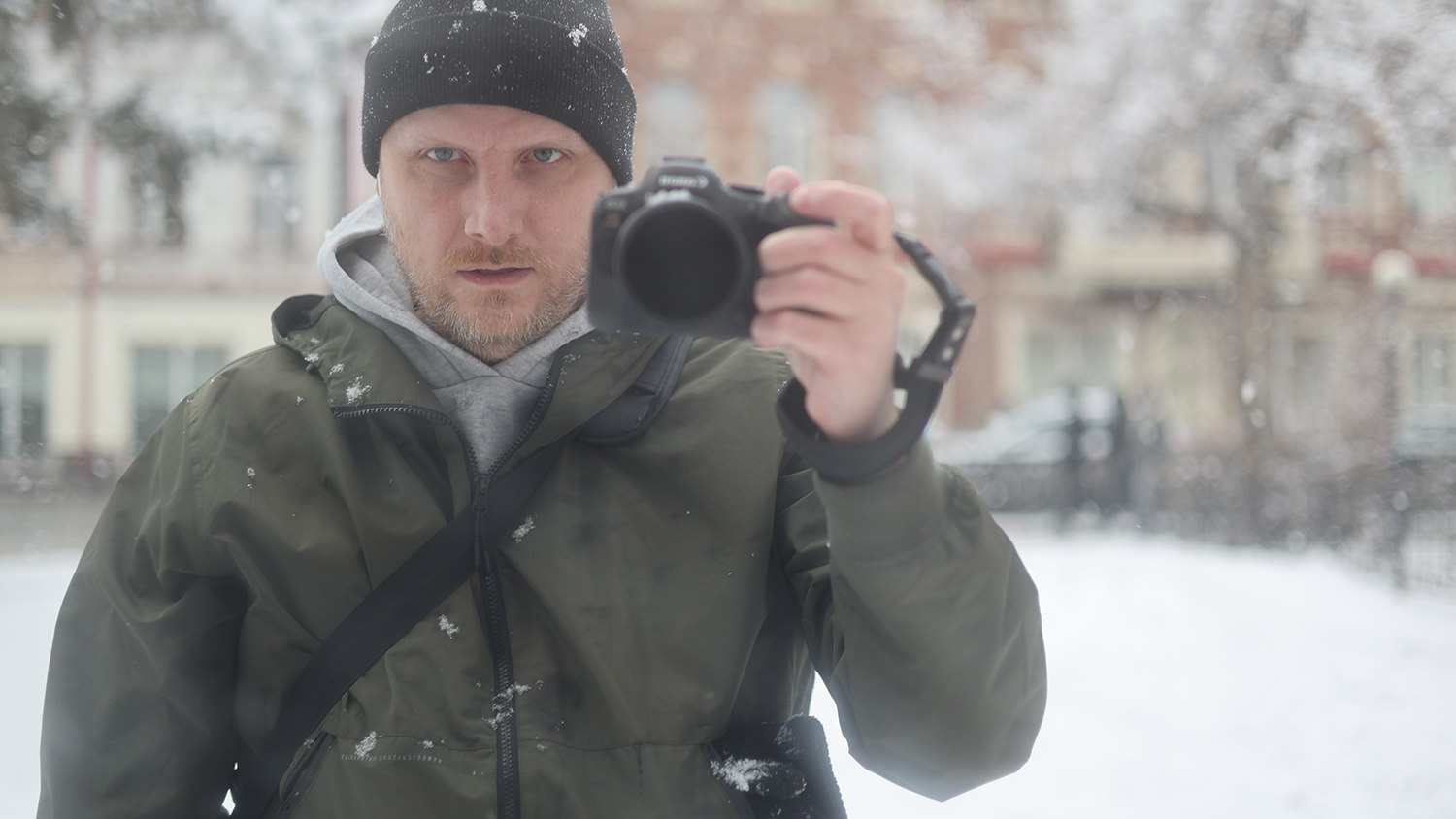 Denis Karagodin takes a self-portrait in a public mirror installed for tourists at the site of the former memorial — moments before being approached by police and asked to explain his presence.